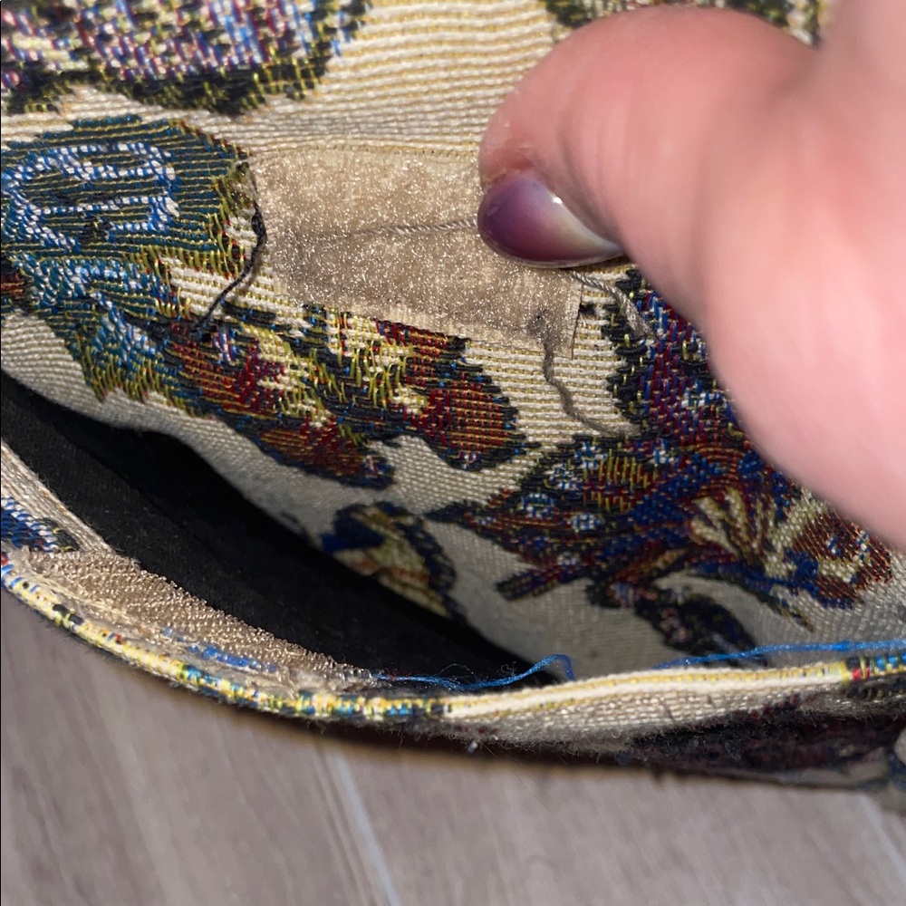 PIONEER Express Multicolor Tapestry Bag - Picture 8 of 10